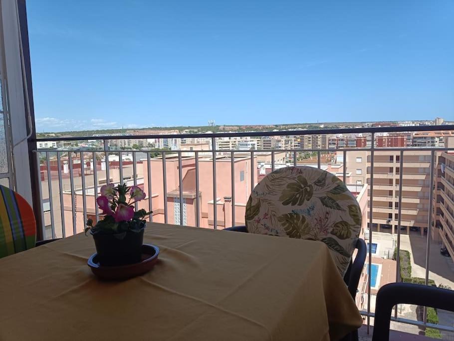 Al Lado De Barcos Y Gran Playa. Apartment Santa Pola Luaran gambar