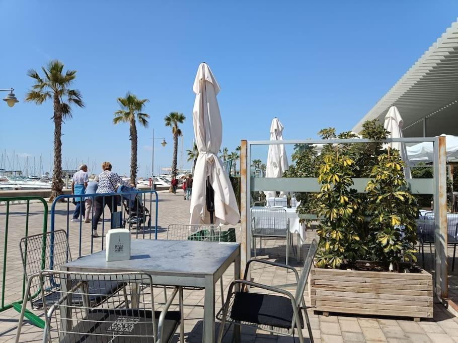 Al Lado De Barcos Y Gran Playa. Apartment Santa Pola Luaran gambar